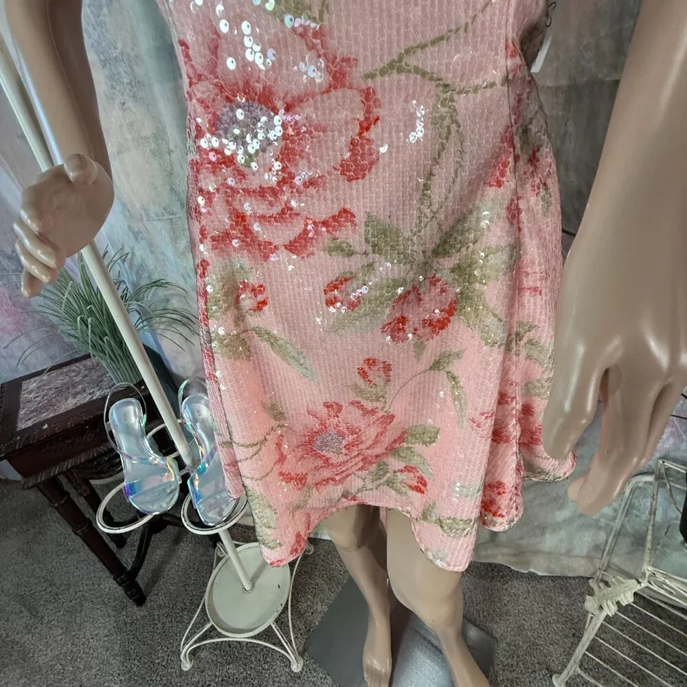 NEW 📌Windsor Makenna Floral Sequin Open Lace Up Back Mini Cocktail Dress - Picture 5 of 16